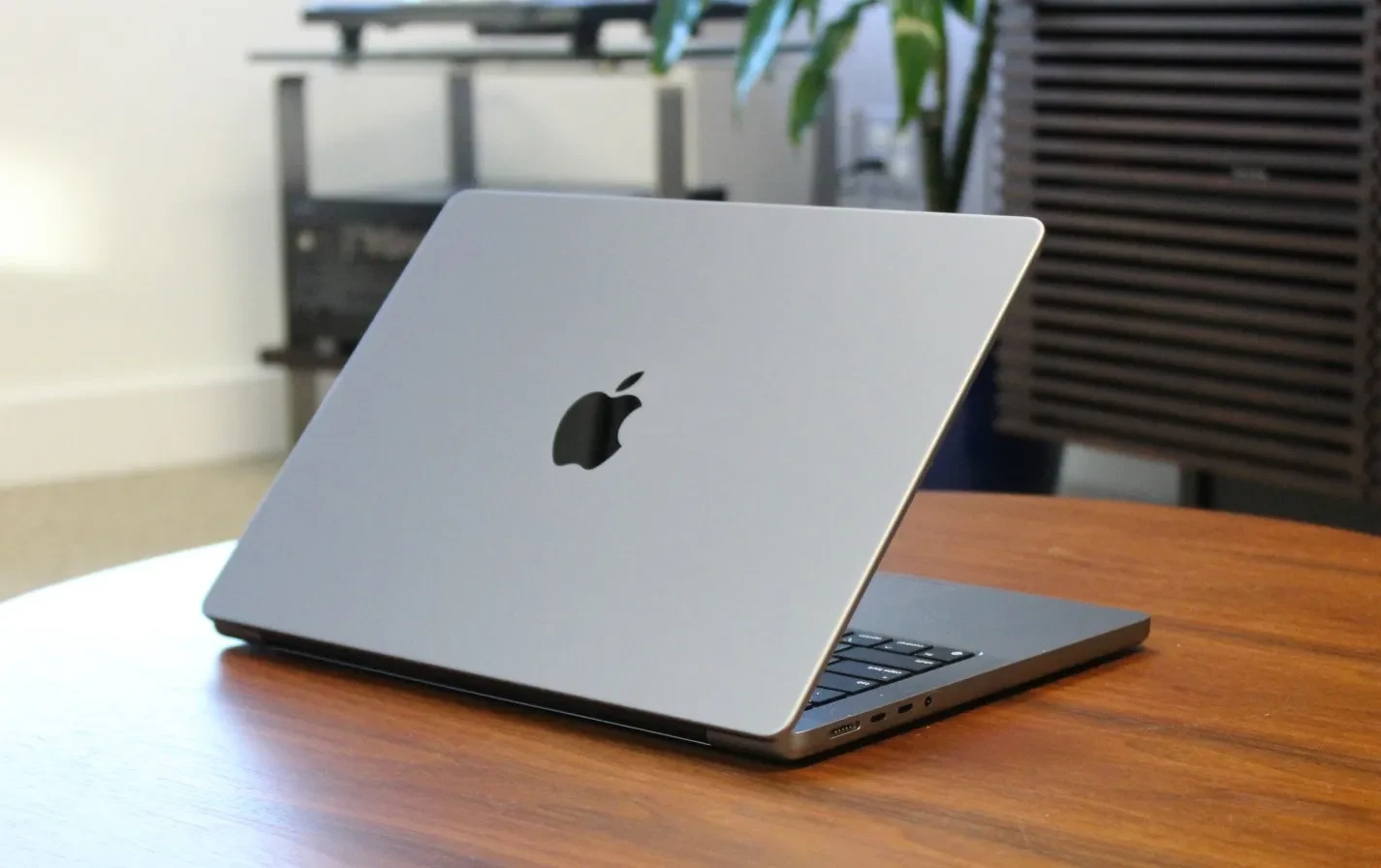Apple Macbook Air